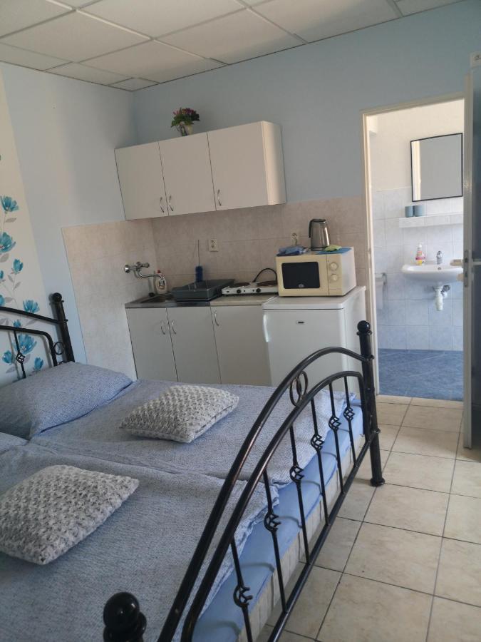 Veľký MederHodosi Apartman公寓 外观 照片